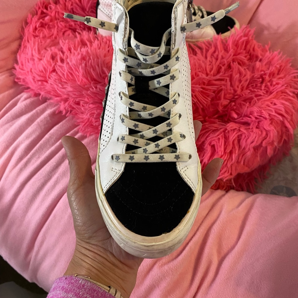 steve madden women’s sneakers